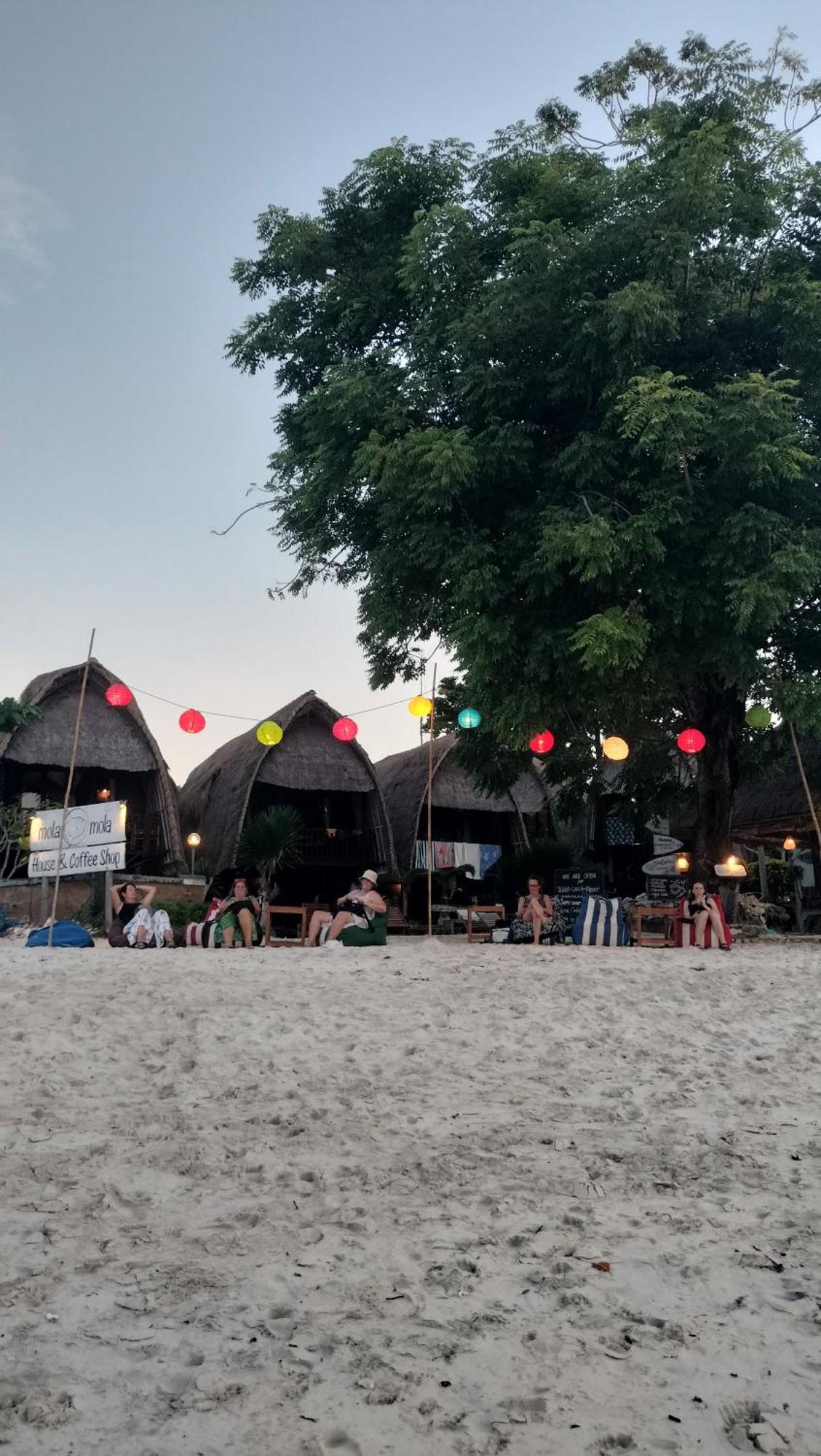 Molamola House Hotel Lembongan Buitenkant foto