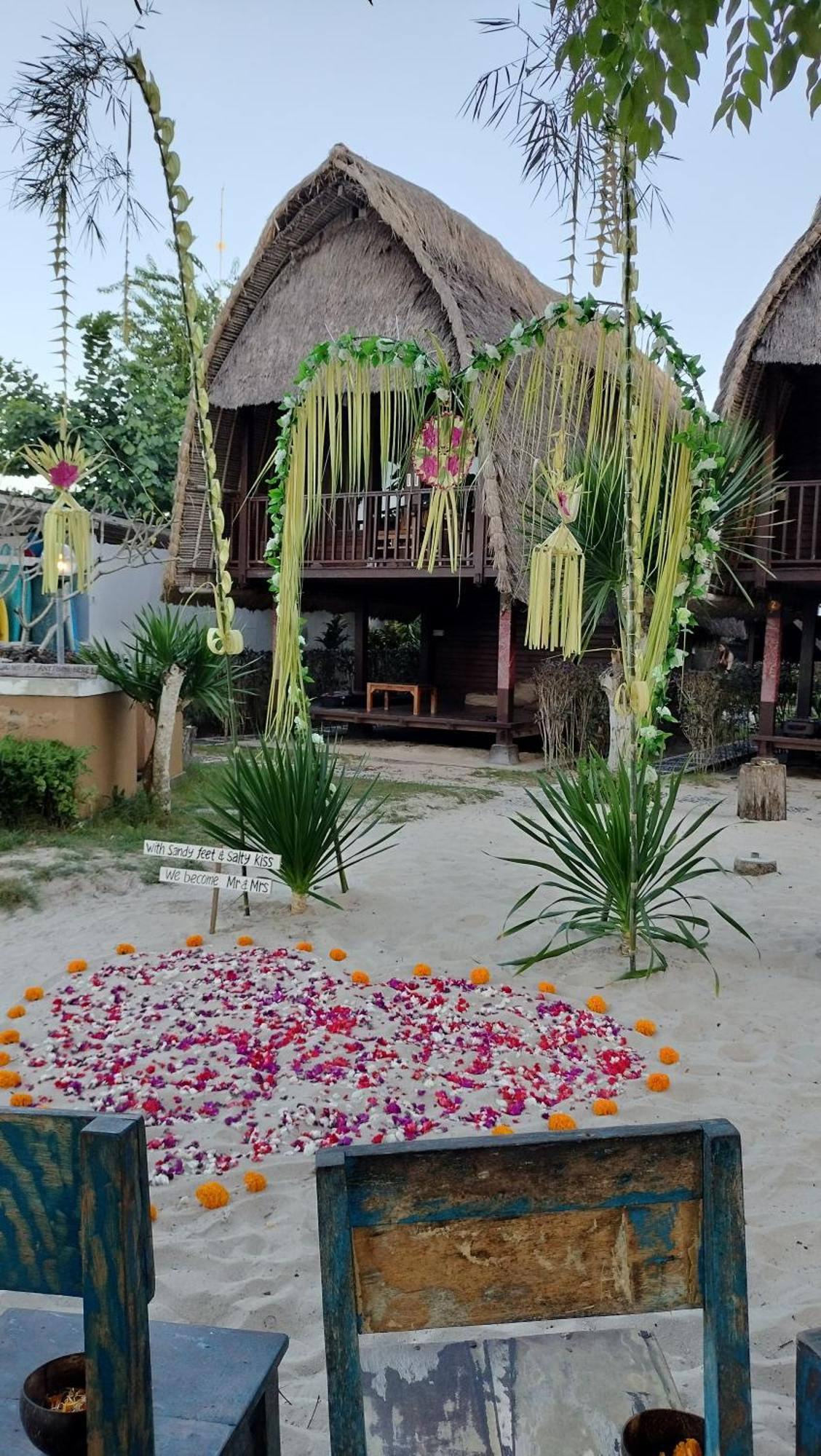 Molamola House Hotel Lembongan Buitenkant foto